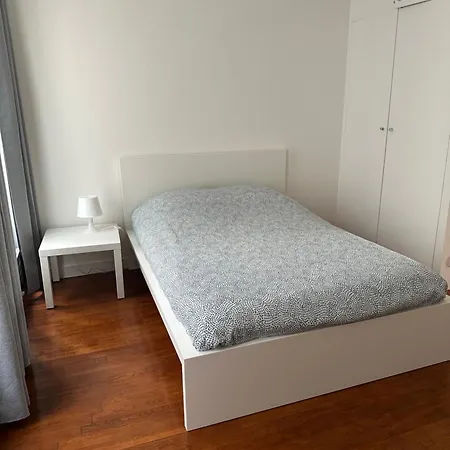 16 Paryż