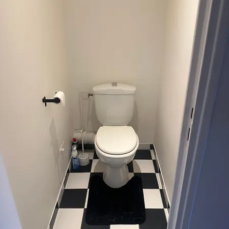 16 Apartament